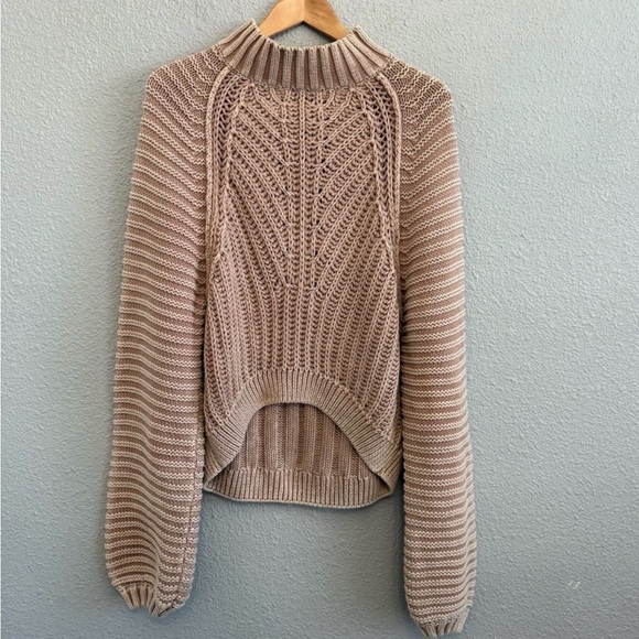 Free People Sweetheart Chunky Balloon Sleeve Size Medium - Picture 3 of 6